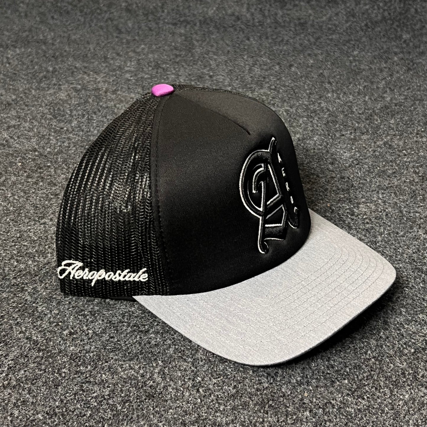 Aeropostale Foam Mesh Trucker Cap.