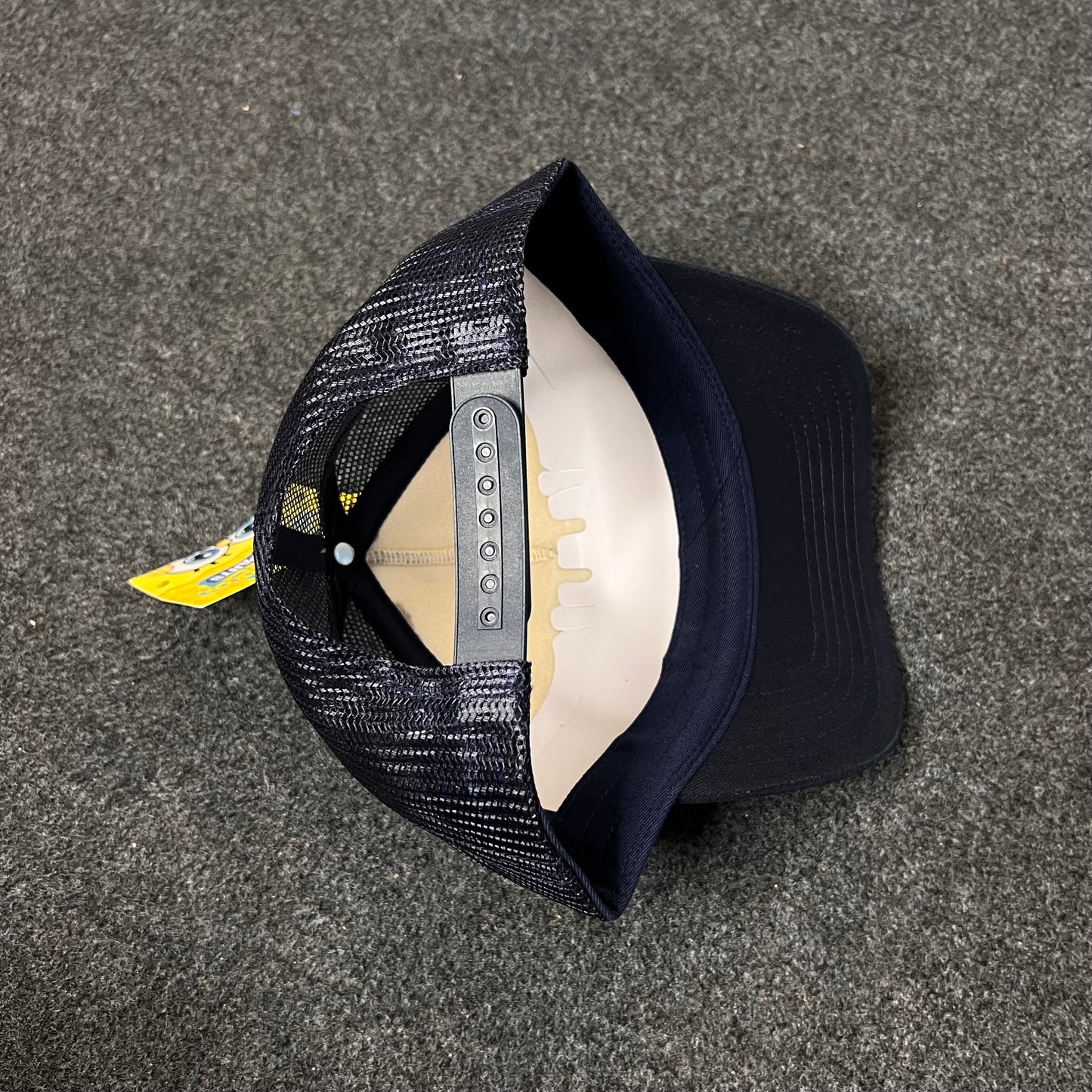 Aeropostale Foam Mesh Trucker Cap.