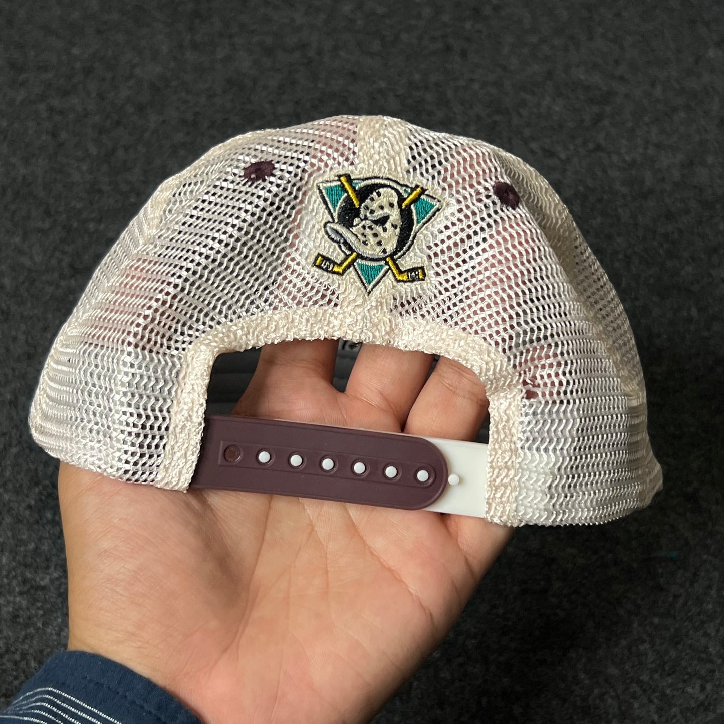 Mighty Ducks Mesh Cap – Maroon & White
