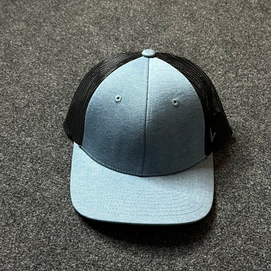 Light Blue & Black Trucker Hat – Casual Mesh Snapback