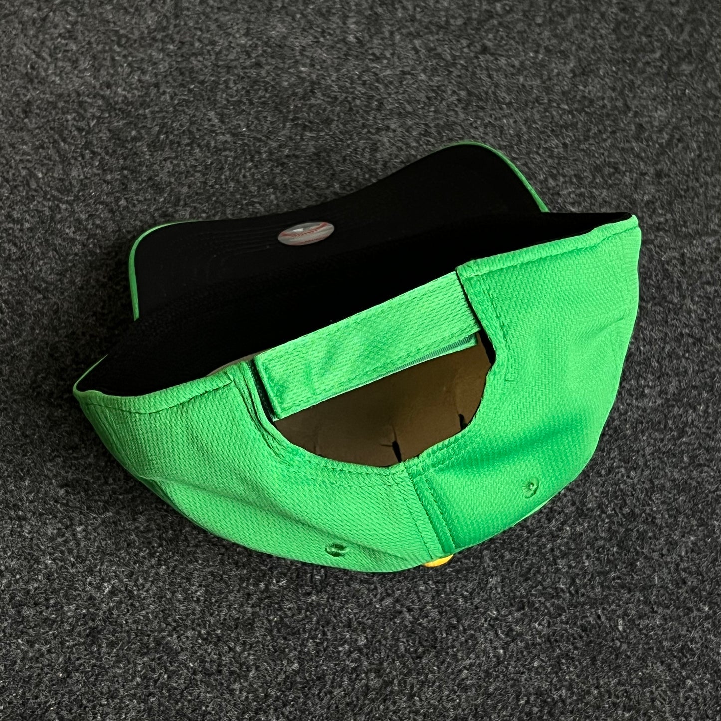 Teenage Oakland Athletics baseball cap ( KIDS CAP AGE 6-18 )