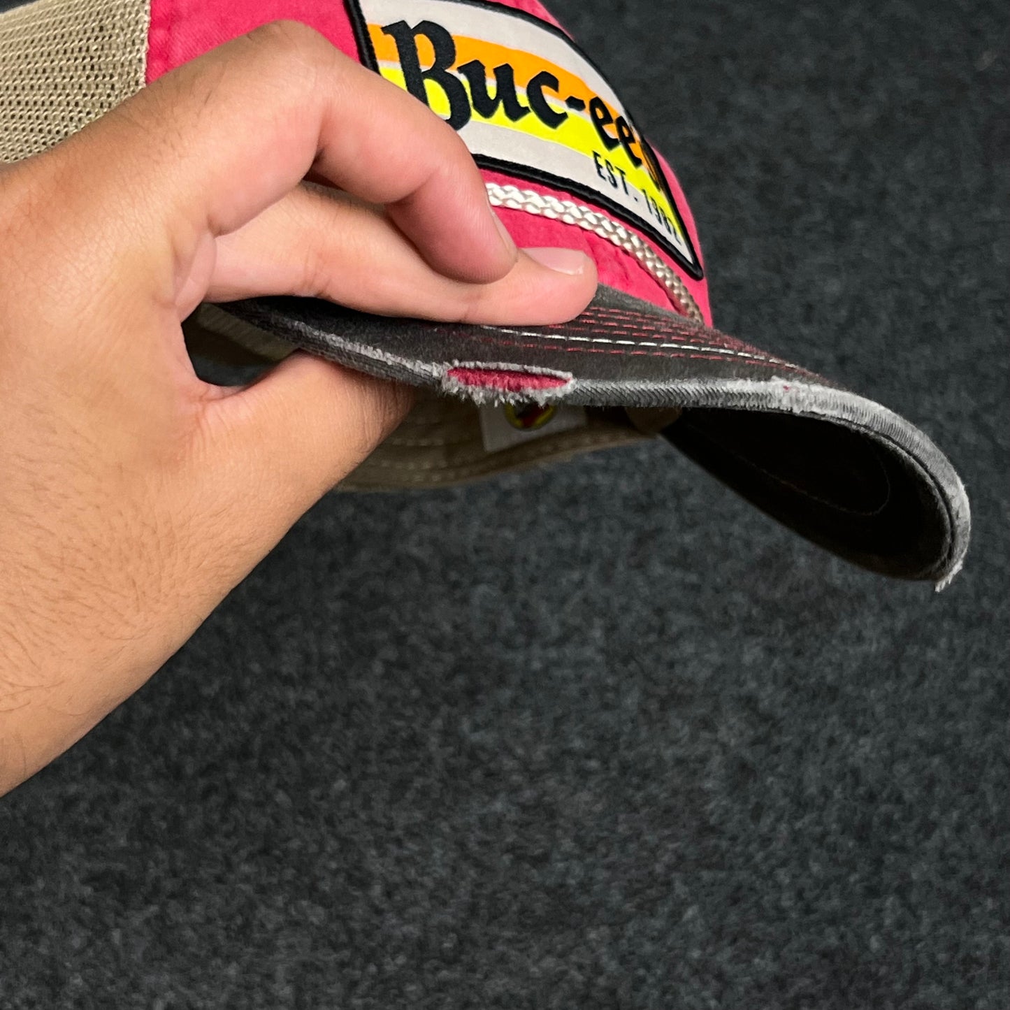 Buc-ee's trucker hat