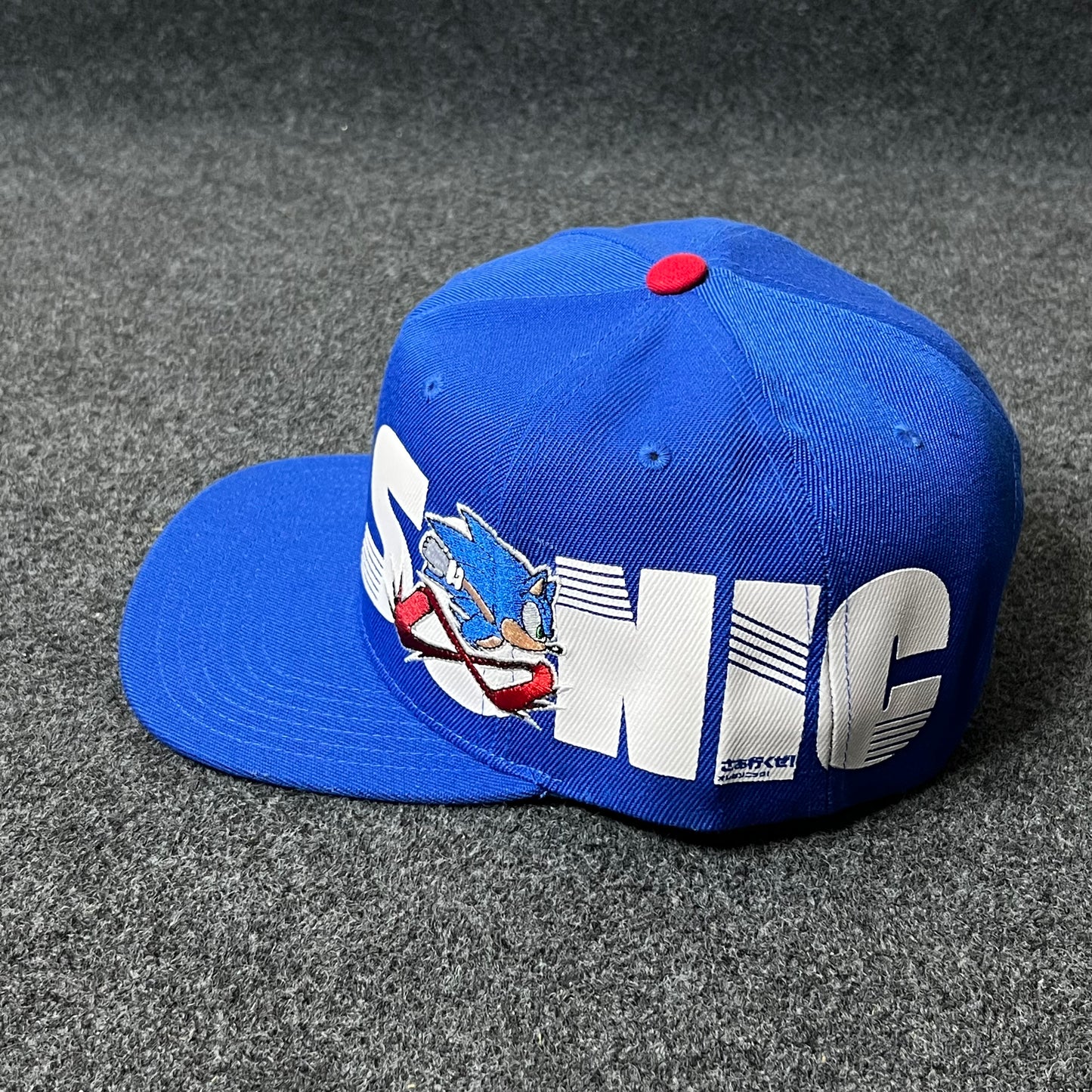 Sonic the Hedgehog flat brim snapback cap
