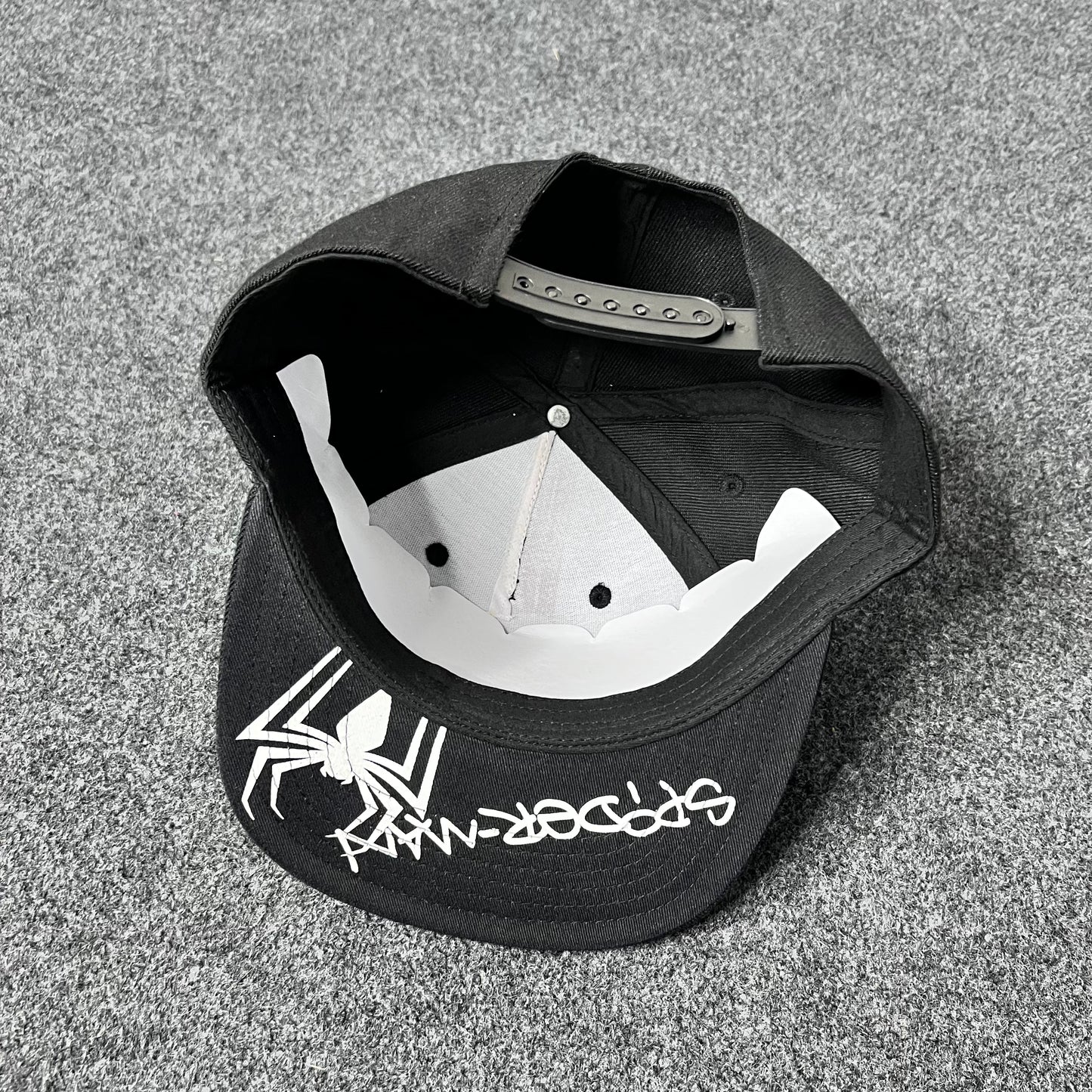 Marvel Spiderman Snapback Baseball Cap.