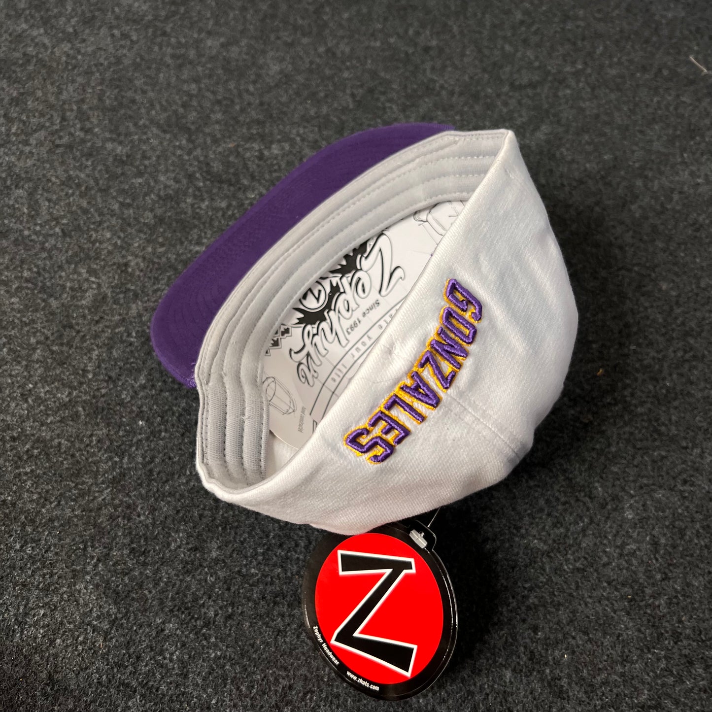 Zephyr stretch-fit Fitted Cap ( L SIZE )