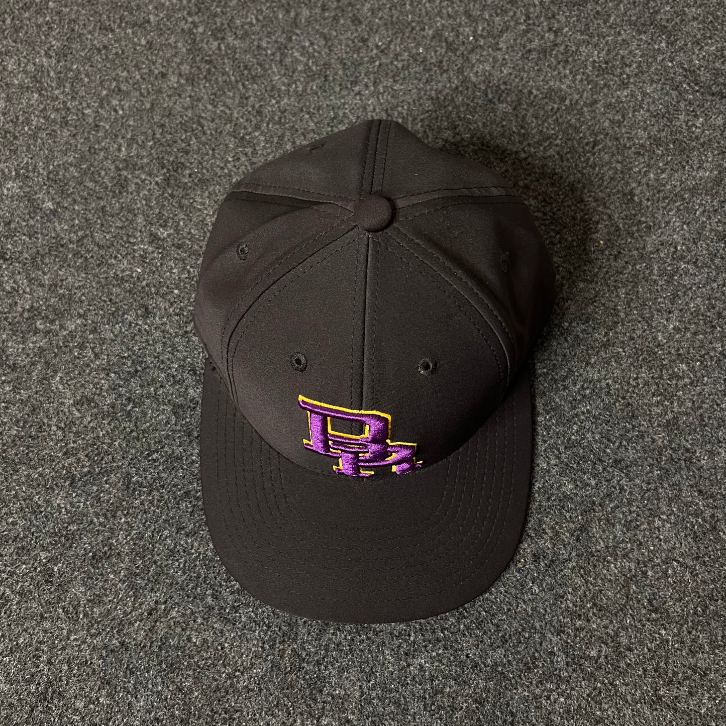 Bleacher Report (B/R) Core Fitted Cap (M size )