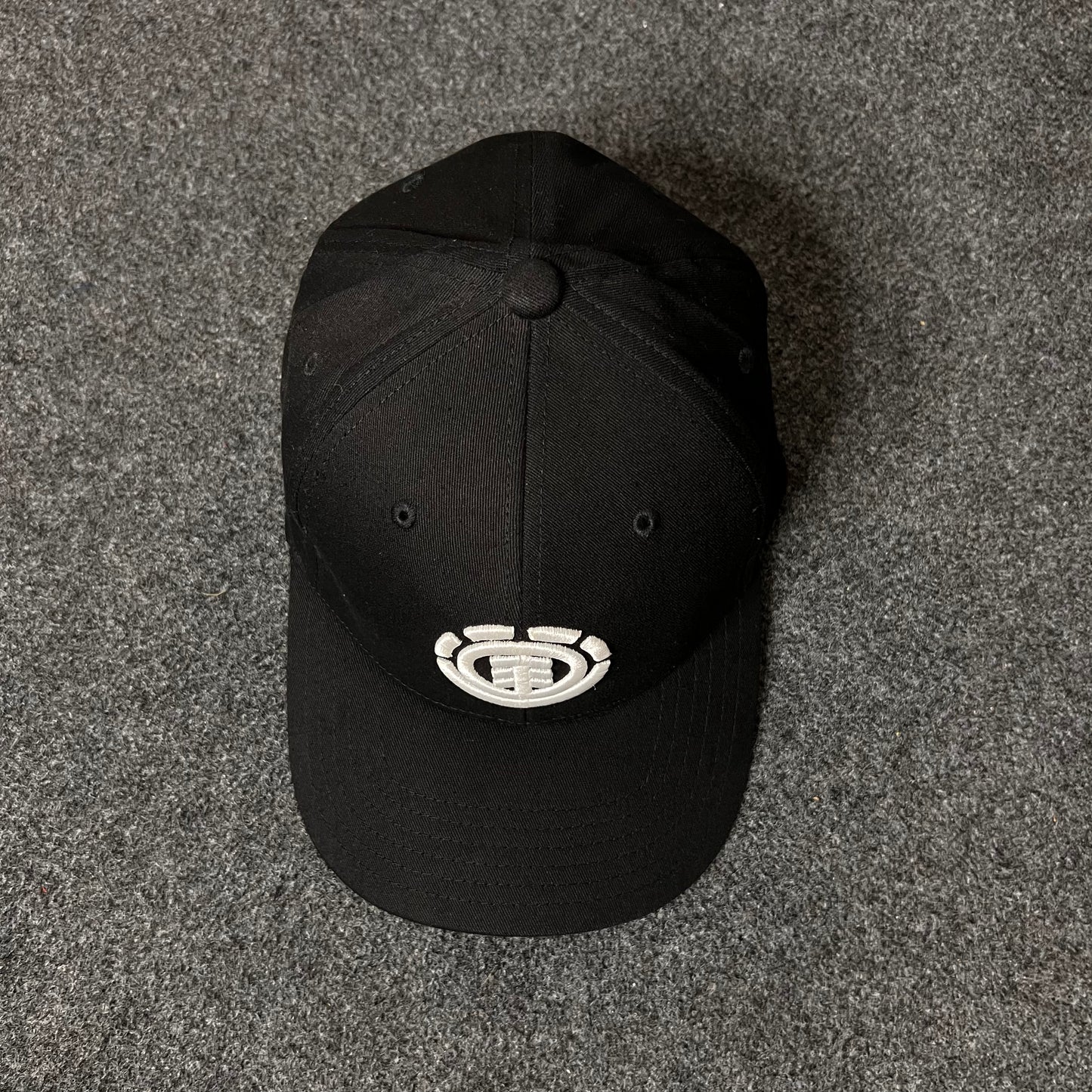 Element Tree Flexfit Fitted Hat (M size )