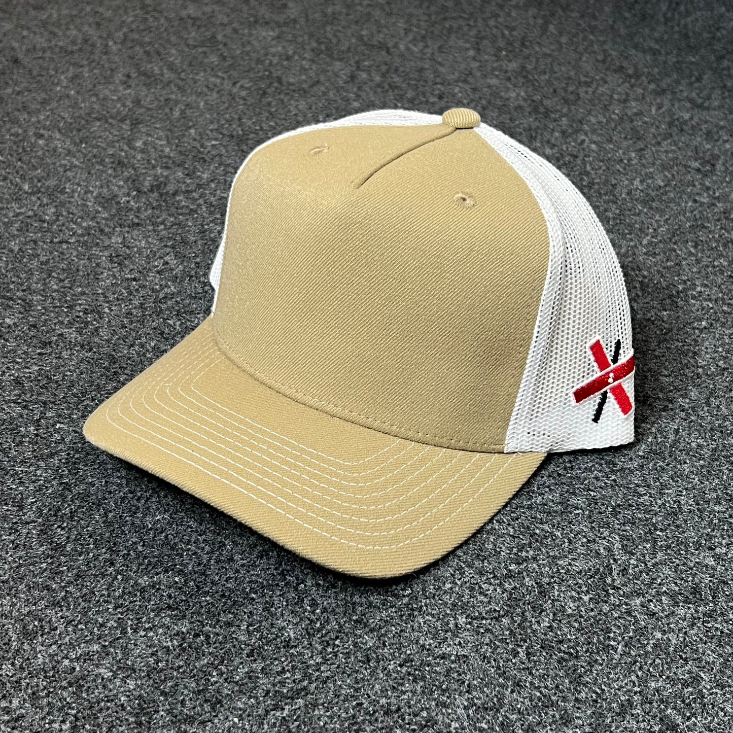 Tan & White Mesh Back Trucker Hat – Minimalist Style