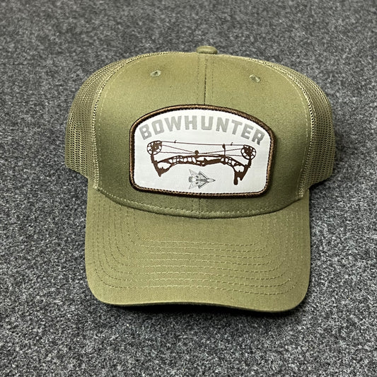 Bowhunter Mesh Back Trucker Hat – Olive Green