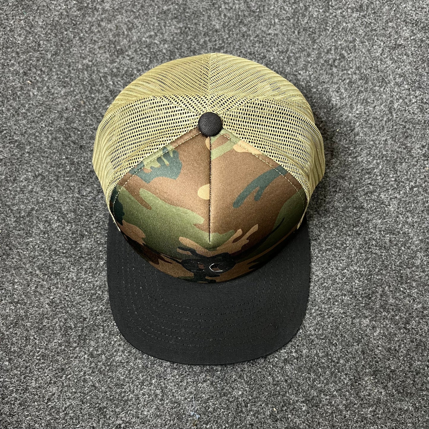 DC Shoes Camo Mesh Back Baseball Cap – Camo & Black