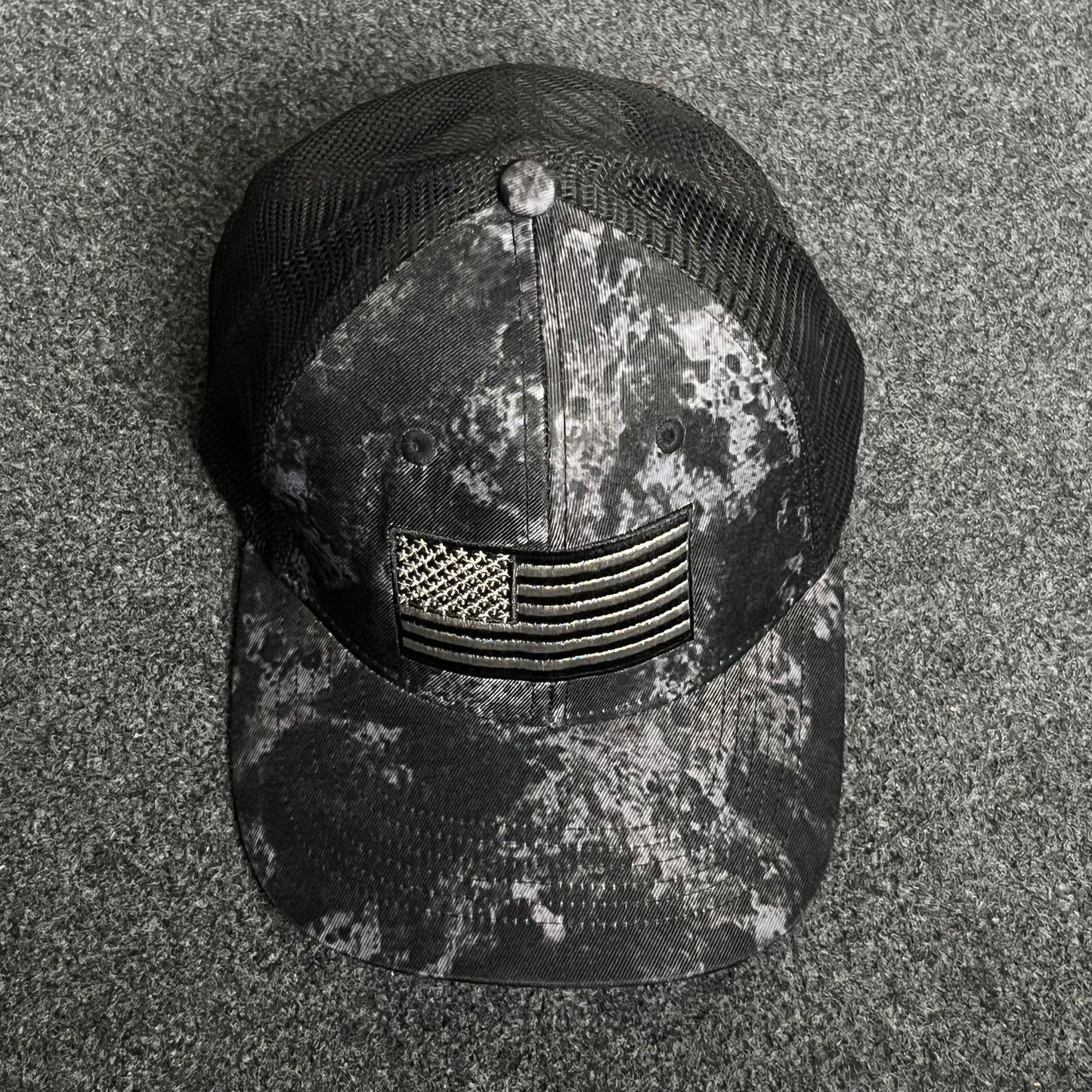 Black & Grey Camo Mesh Trucker Cap – American Flag Patch
