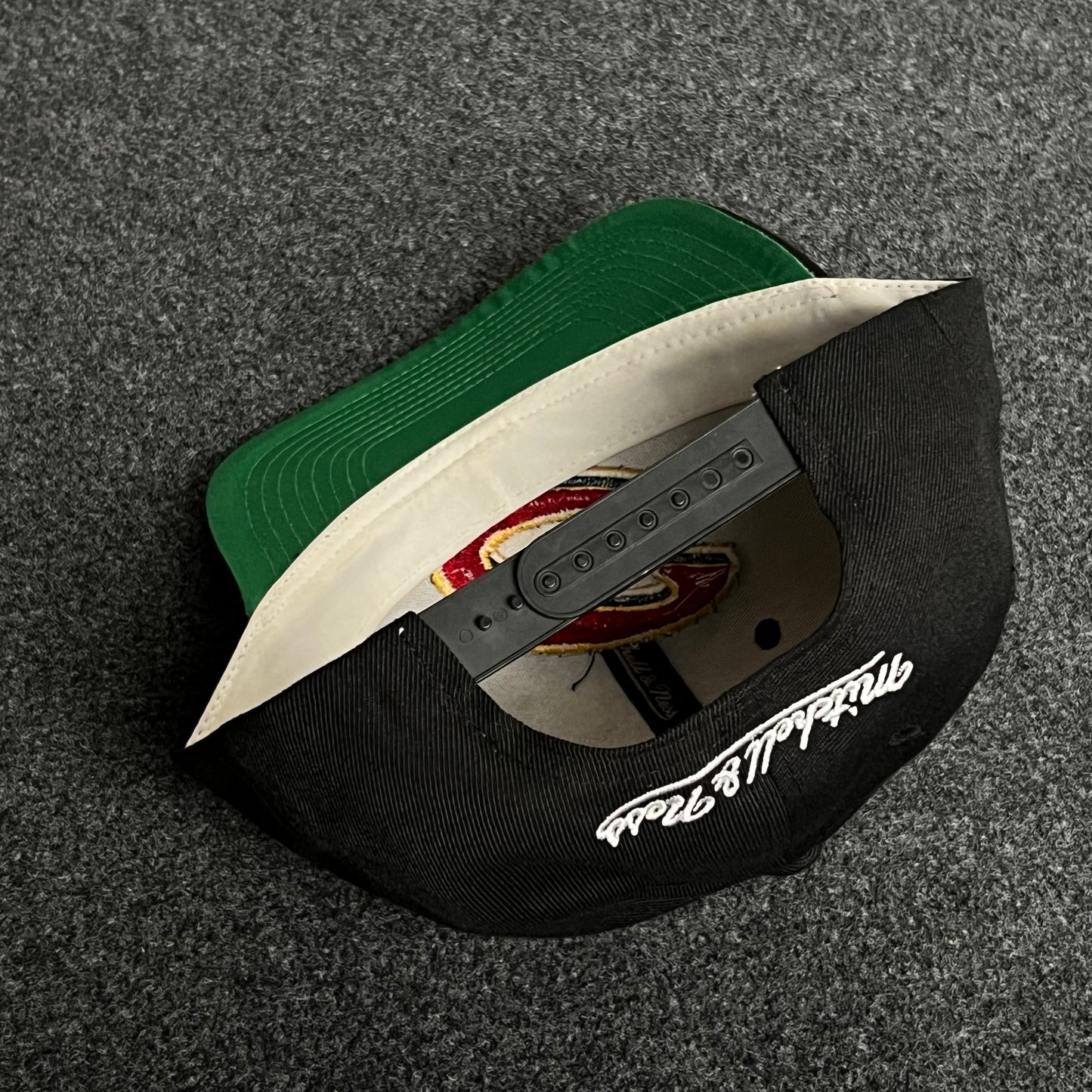 Cleveland Cavaliers Baseball Cap – Black (Big “C” Logo)