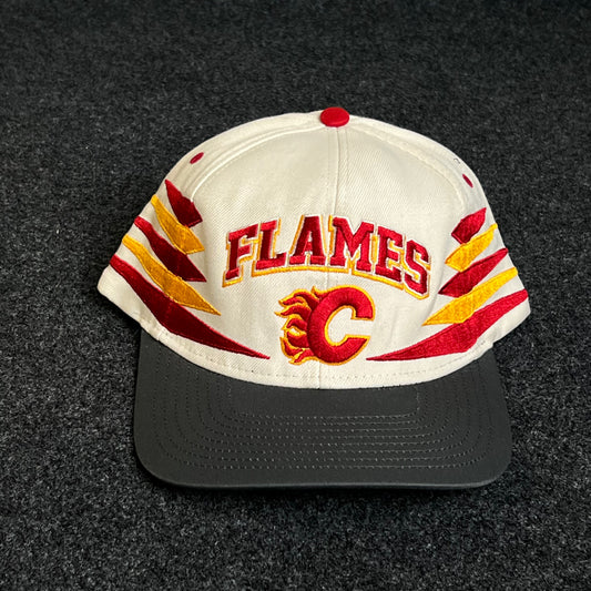 Calgary Flames Vintage White/Red Cap