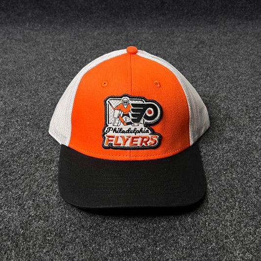 Philadelphia Flyers Fanatics Classic Foam Adjustable Trucker Hat.