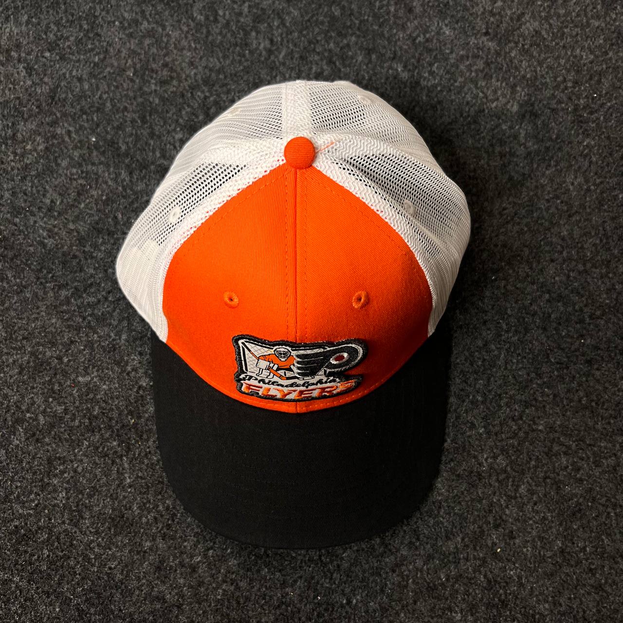 Philadelphia Flyers Fanatics Classic Foam Adjustable Trucker Hat.