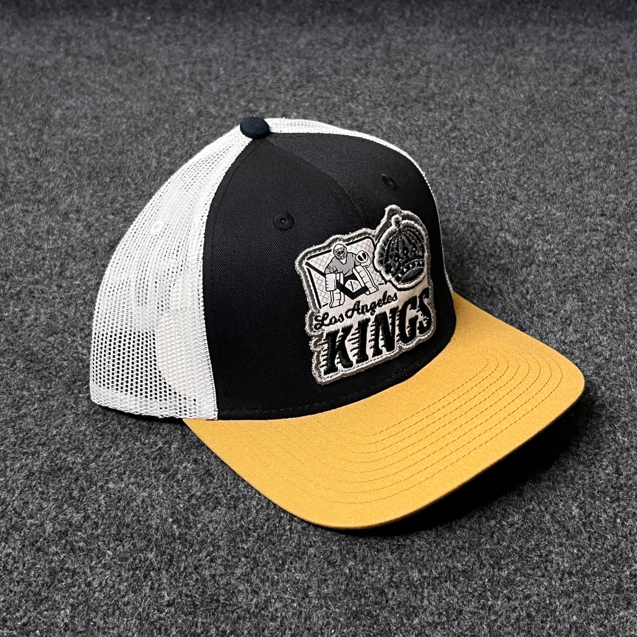 Los Angeles Kings trucker hat