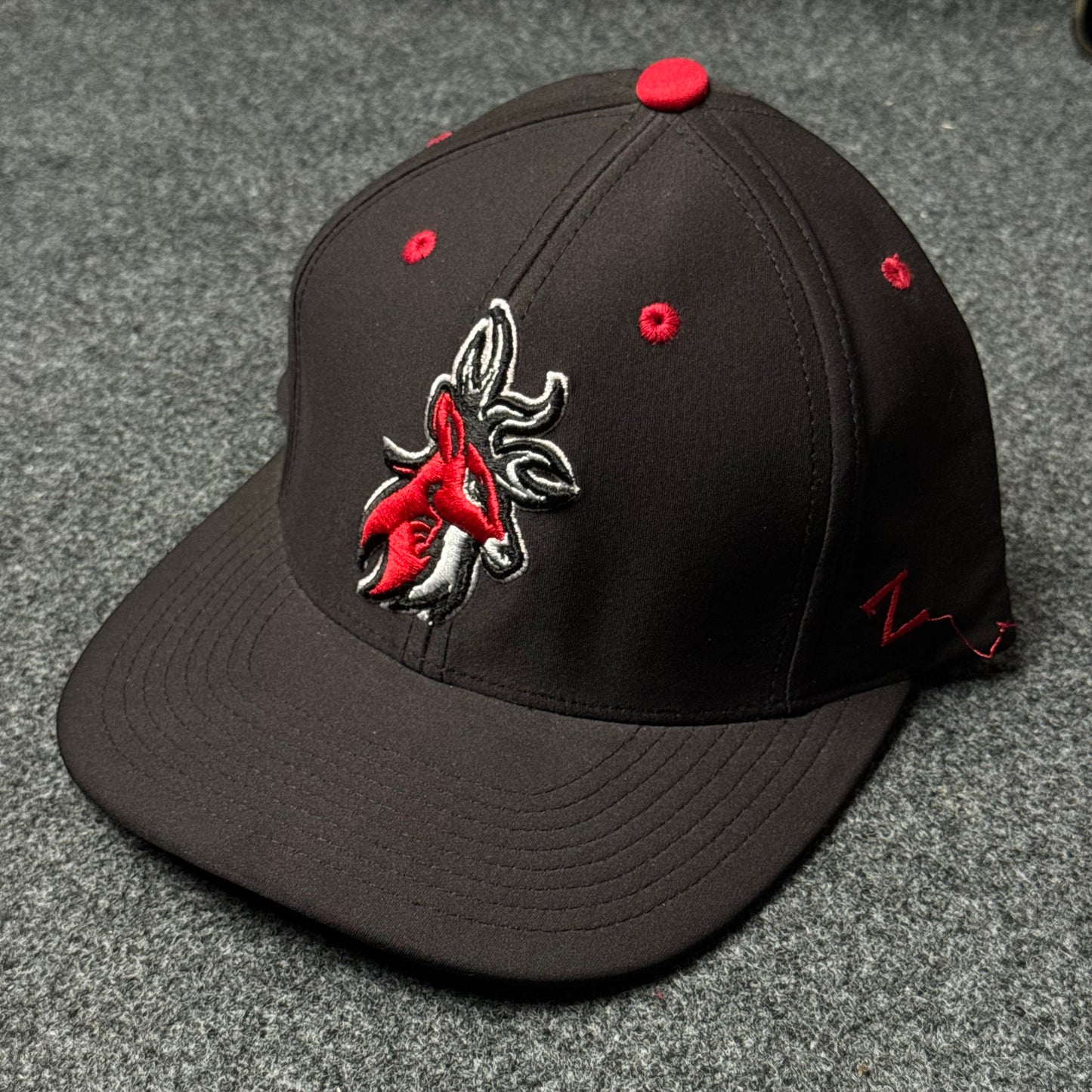 Texas Tech "Raider Red"  Black/Red Sniper Pig Fitted Cap ( M Size )