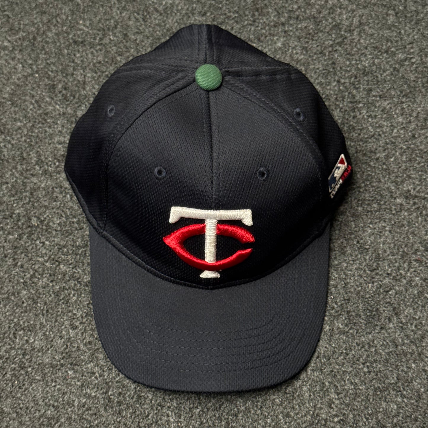 Minnesota Twins MLB Replica Cap ( KIDS CAP AGE 6-18 )