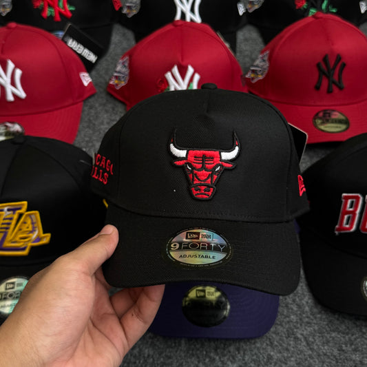 Chicago Bulls Classic Icon Snapback Cap