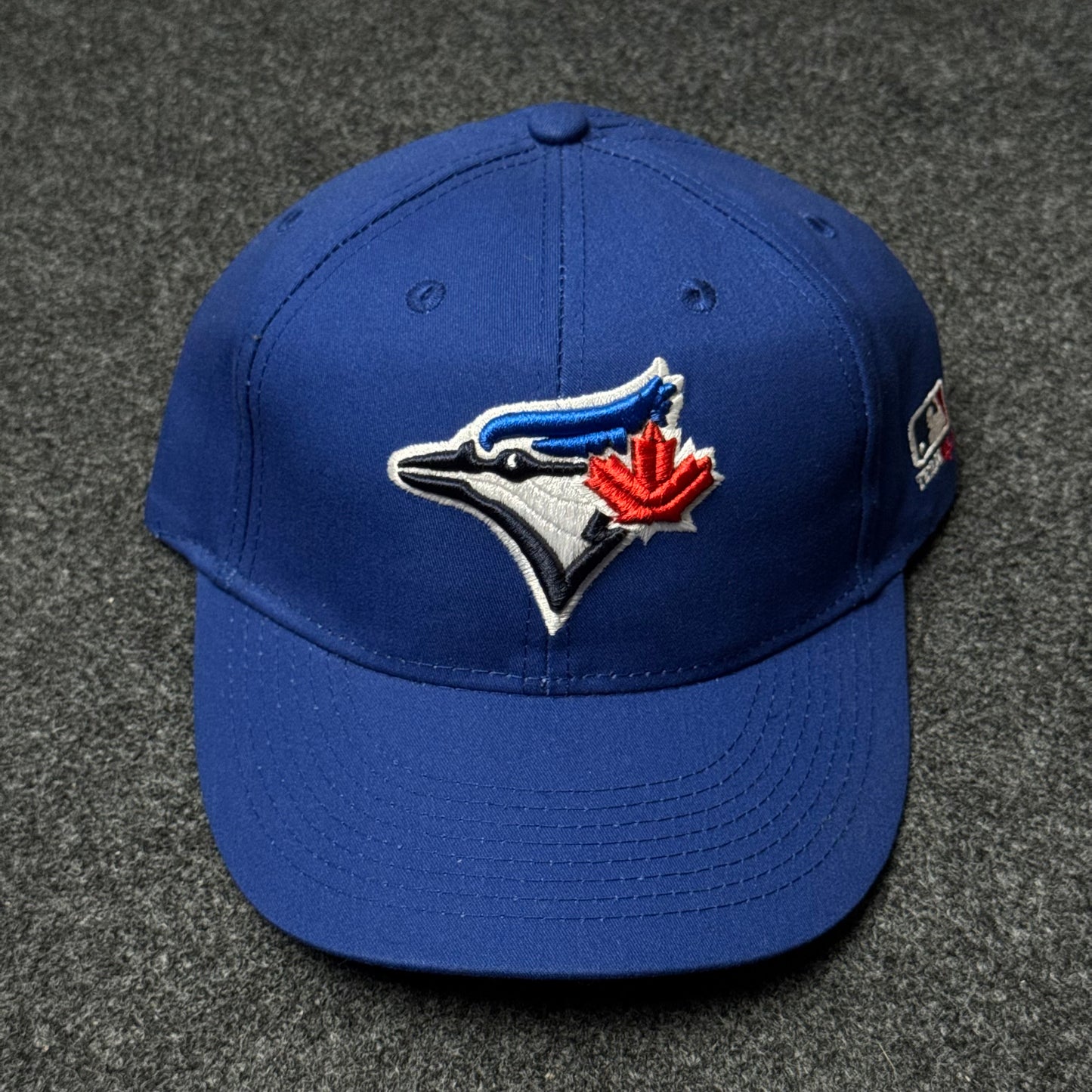 Toronto Blue Jays "Team Pro" Classic Royal Cap ( KIDS CAP AGE 6-18 )