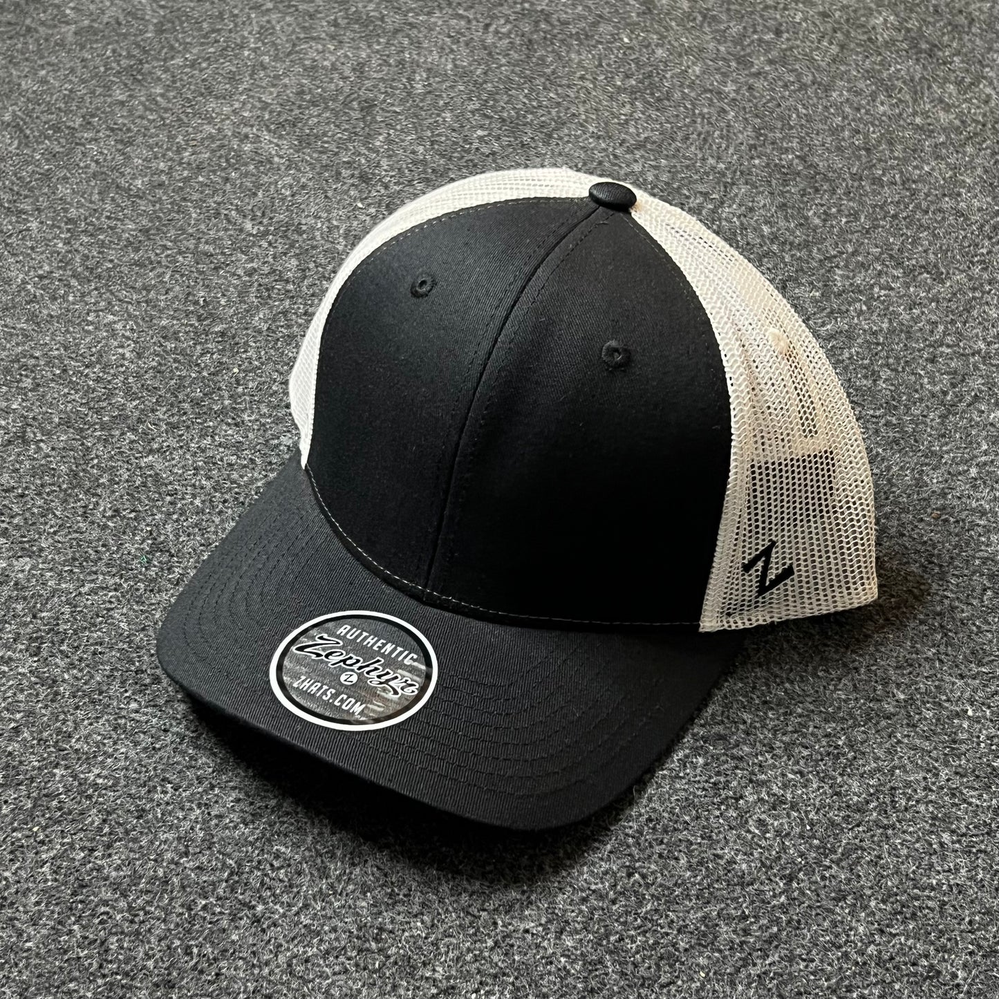 Black & White Classic Trucker Hat – Mesh Snapback Cap