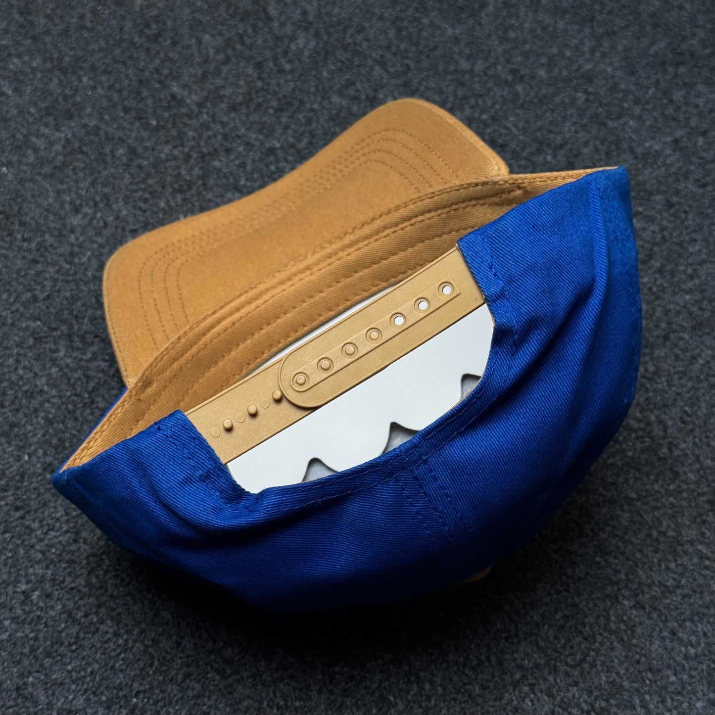 Maison Kitsuné "Lapis Fox" Two-Tone Baseball Cap ( KIDS CAP AGE 6-18 )