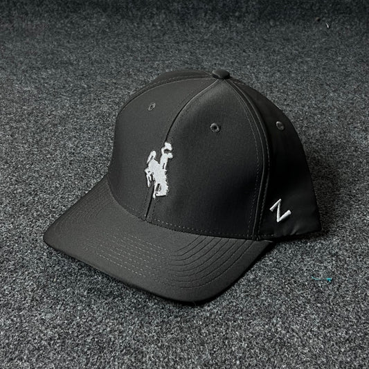 Wyoming Cowboys Fitted Cap – Black ( XL size )