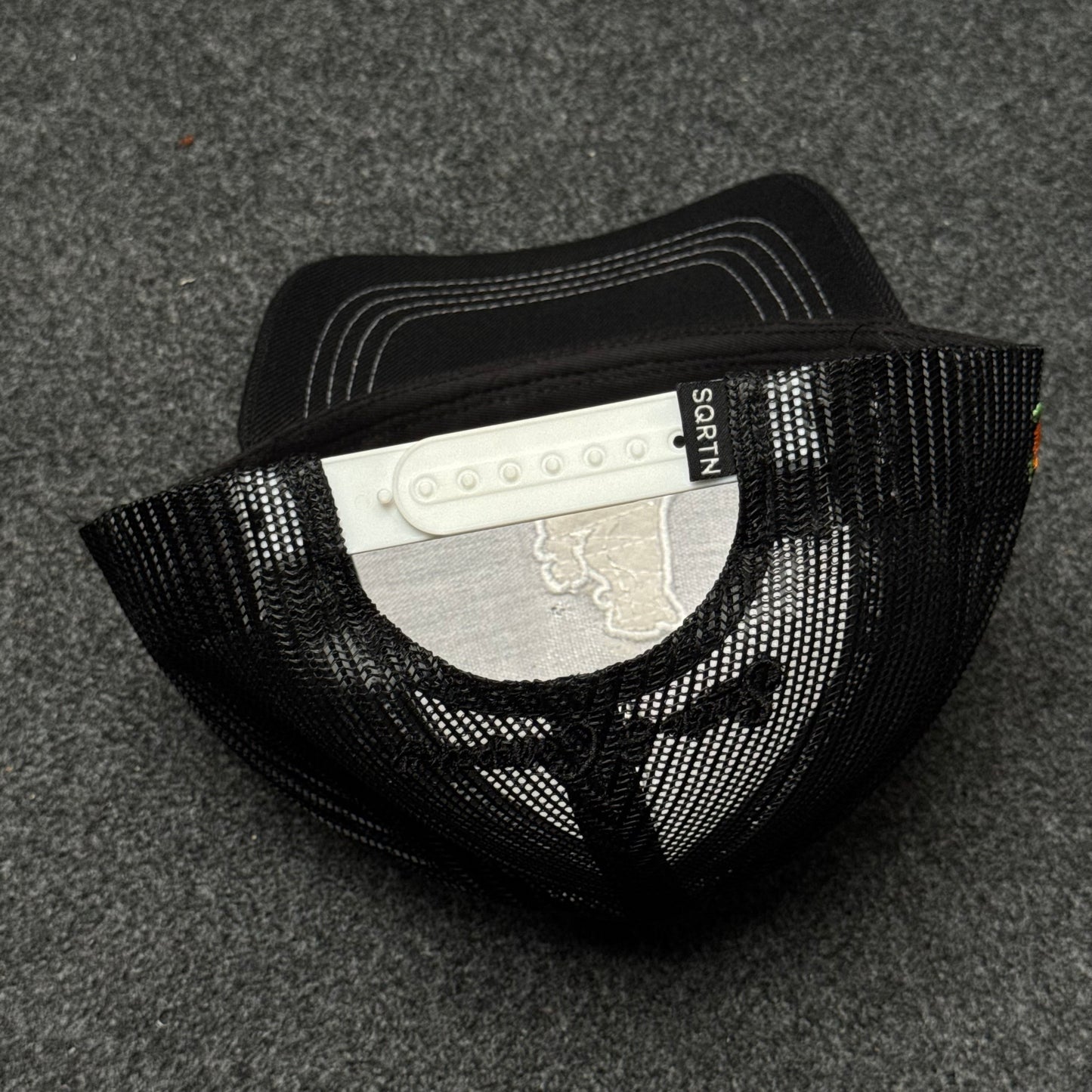 SQRTN "Cheers Moomin" Black Cap ( KIDS CAP AGE 6-18 )