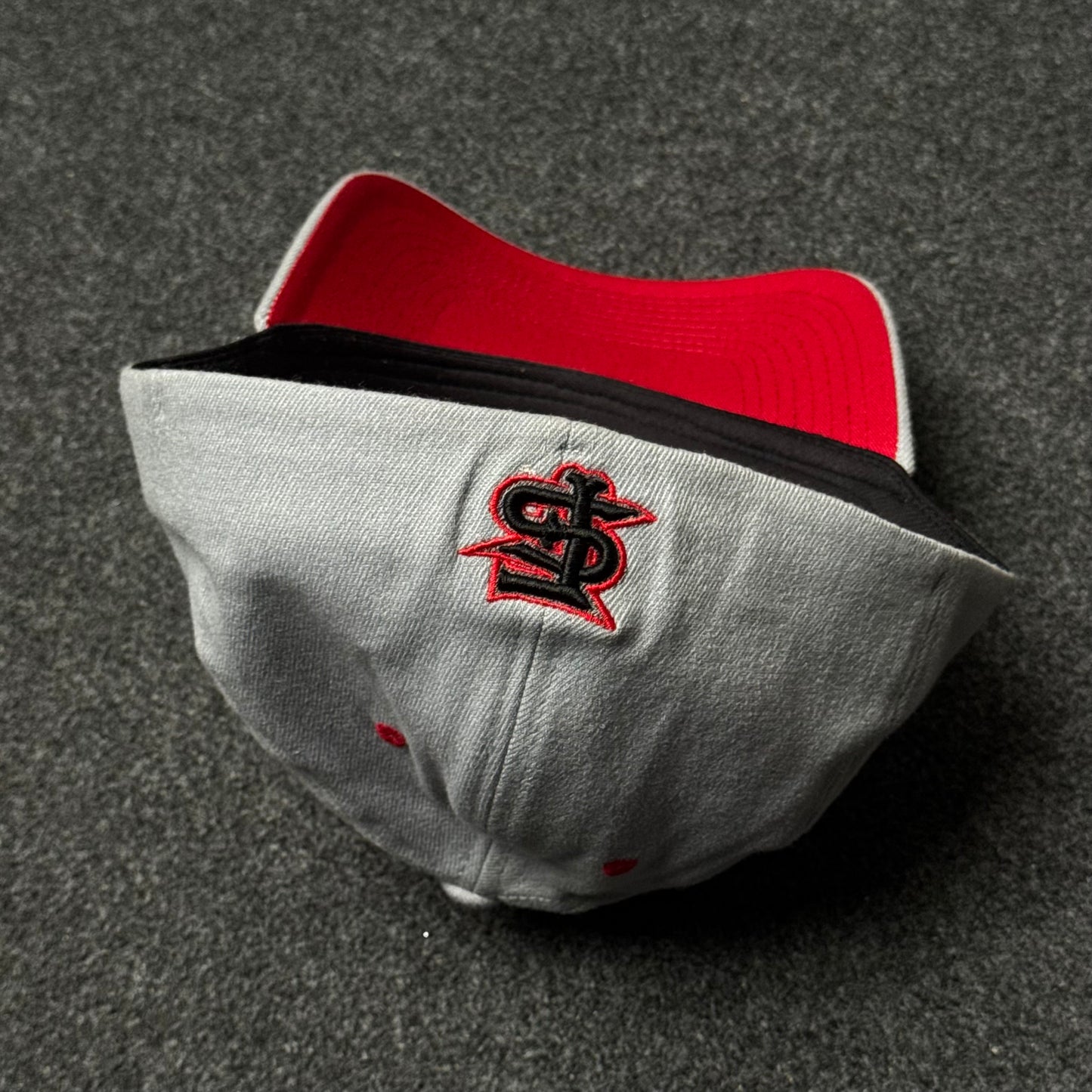 Fresno State Bulldogs Mens Grey Z11 Fitted Cap  (M size )