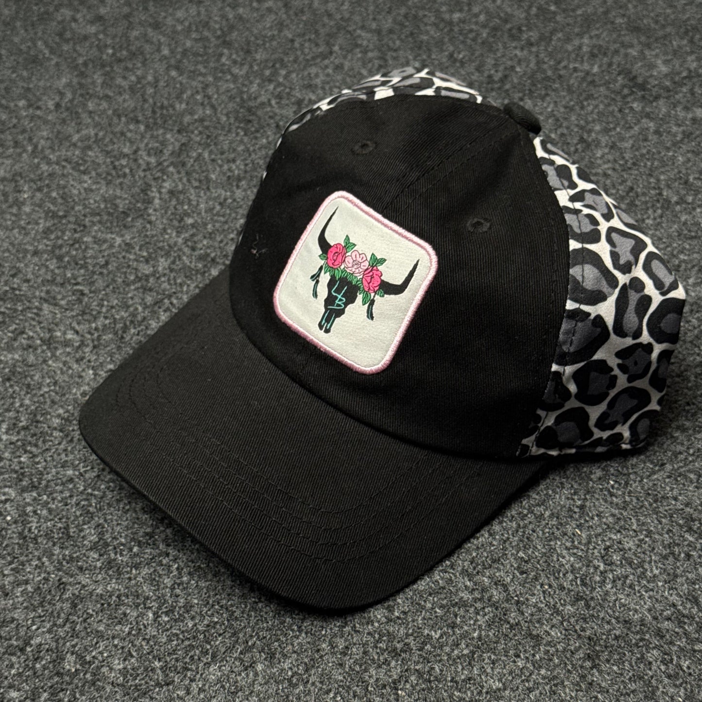 Steer Skull Patch Trucker Cap ( KIDS CAP AGE 6-18 )