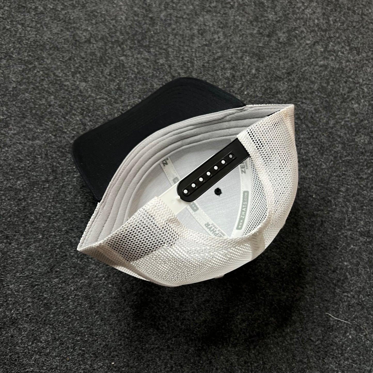 Black & White Classic Trucker Hat – Mesh Snapback Cap