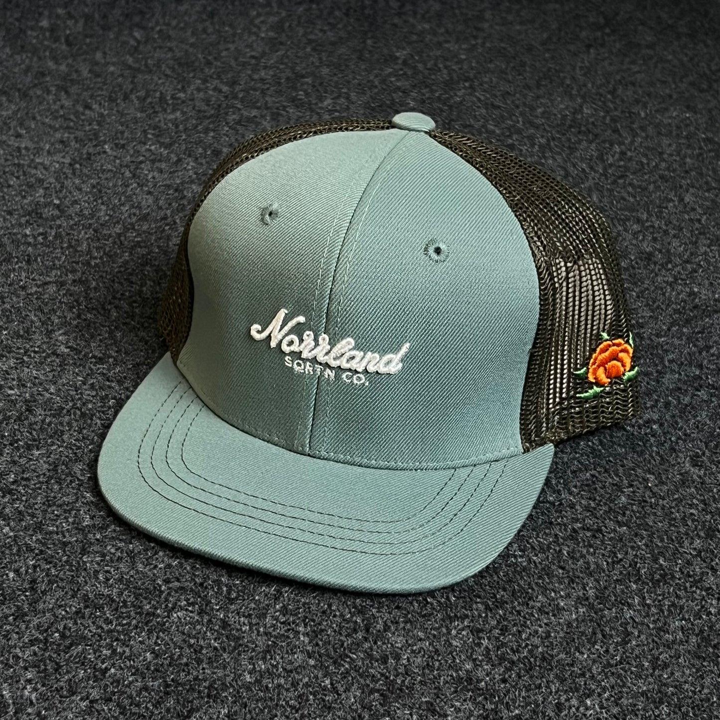 SQRTN Tgn Patch Hooked Olive/Black Trucker hat  ( KIDS CAP AGE 6-18 )