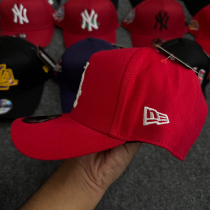 Chicago White Sox Classic Logo 9FORTY A-Frame Snapback Cap