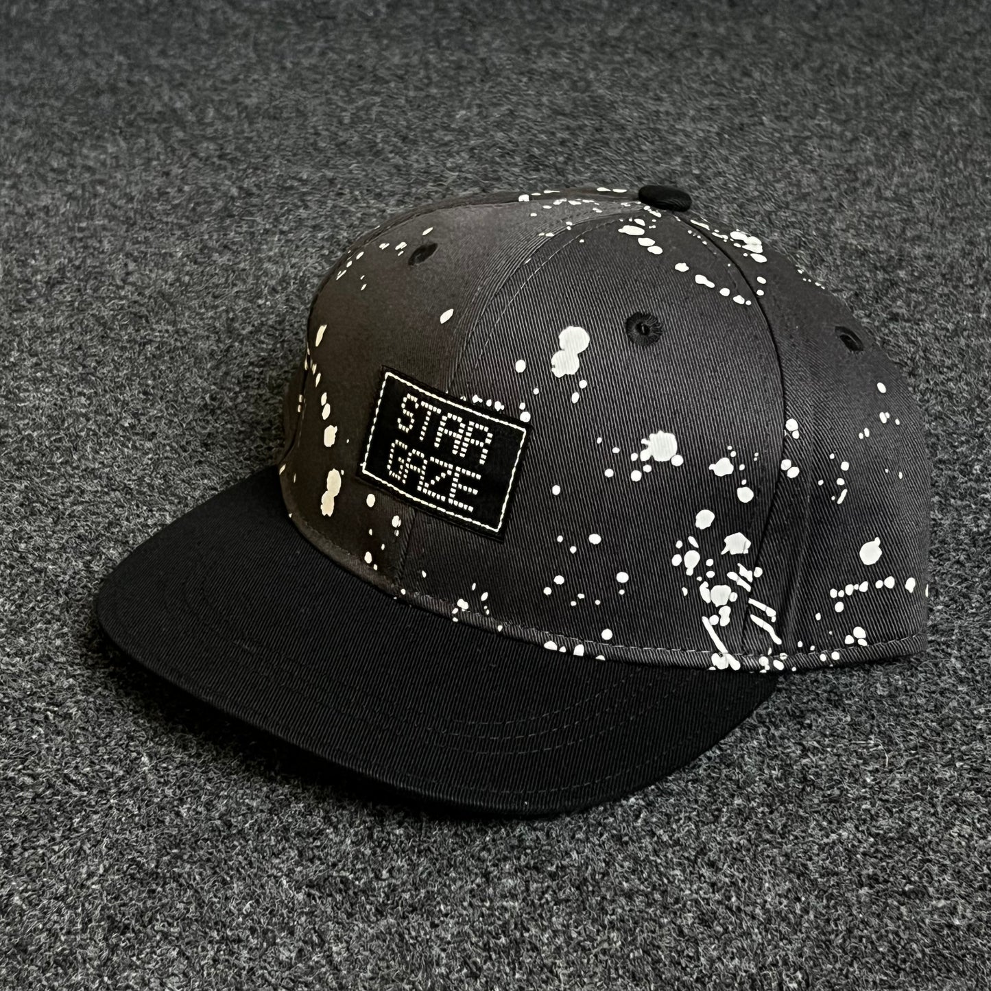 Teenage STAR GAZE  Black Baseball Cap ( KIDS CAP AGE 6-18 )
