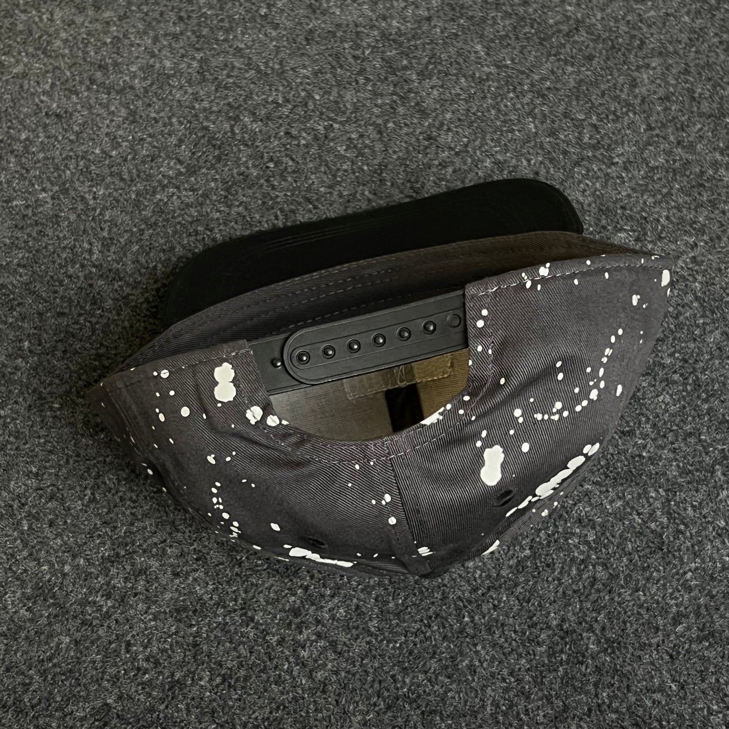 Teenage STAR GAZE  Black Baseball Cap ( KIDS CAP AGE 6-18 )