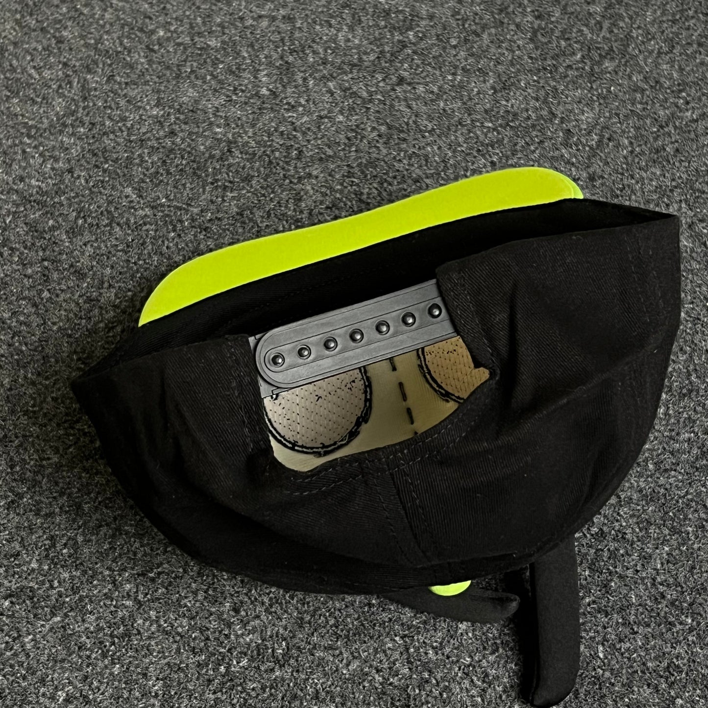 Teenage Nickelodeon Invader Zim GIR Face with Ears Snapback Hat( KIDS CAP AGE 6-18 )