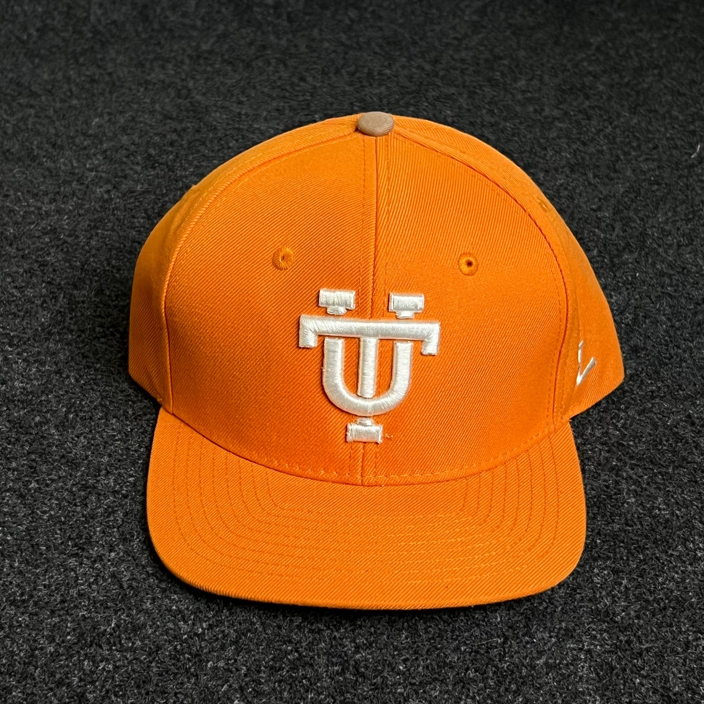 Teenage Tennessee Volunteers baseball cap  ( KIDS CAP AGE 6-18 )