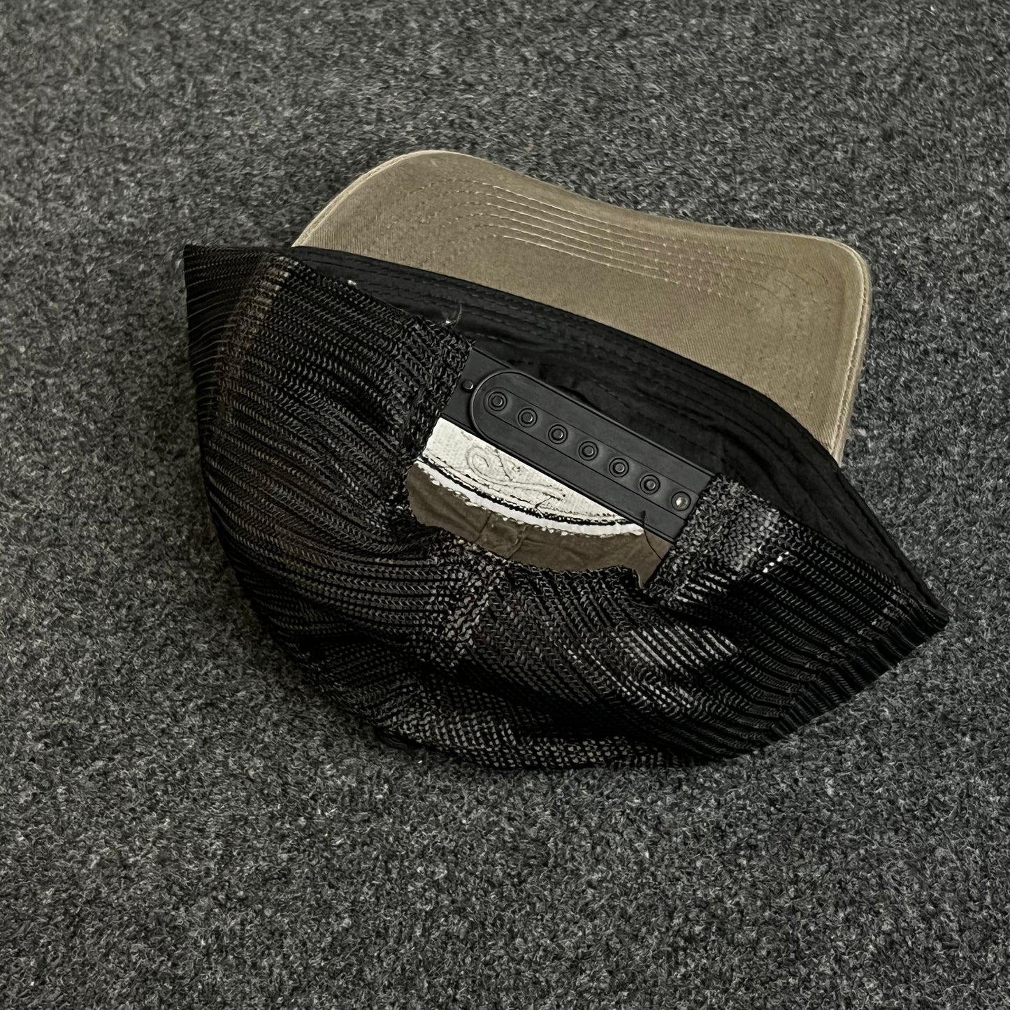 Ford oval logo trucker hat