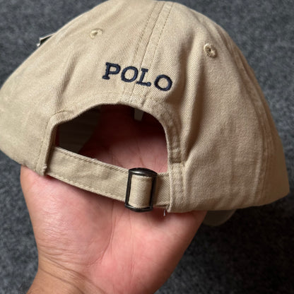 Polo Ralph Lauren Cap in  Desert Sand/Navy Blue
