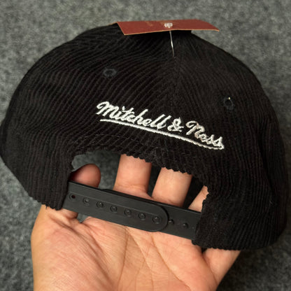 New Era NY Yankees Corduroy Hat – Black & Off-White Structured Cap