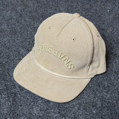 Tonal Upside-Down "SNAPBACK" Corduroy Rope Cap – Sand Beige