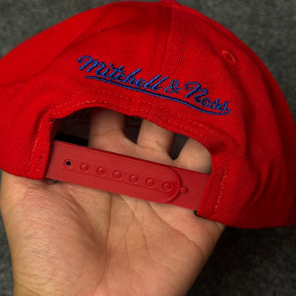 Mitchell & Ness Philadelphia 76ers Core Basic Snapback Cap