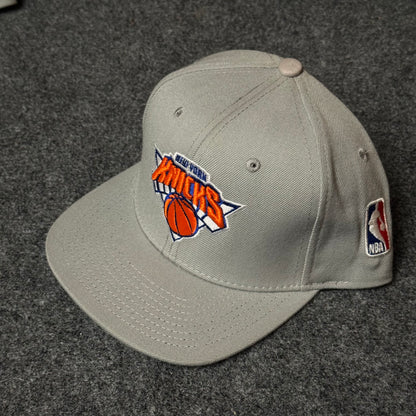 Mitchell & Ness NBA New York Knicks Flat Brim Cap