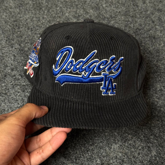 New Era LA Dodgers Vintage Script Corduroy Cap