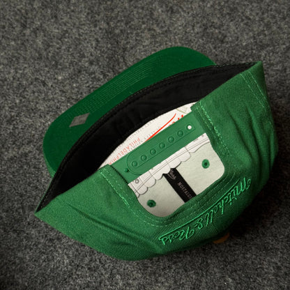 Mitchell & Ness Milwaukee Bucks Vintage Script Snapback Cap