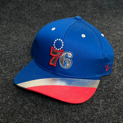 Mitchell & Ness Philadelphia 76ers Team Two-Tone 2.0 Snapback Baseball Hat