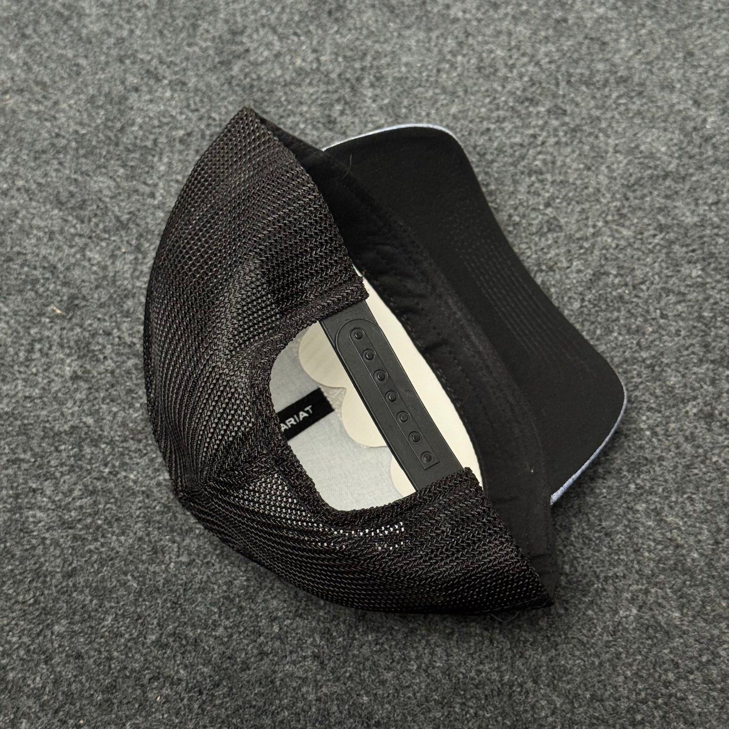 Ariat Flexfit 110 Snapback Trucker Cap