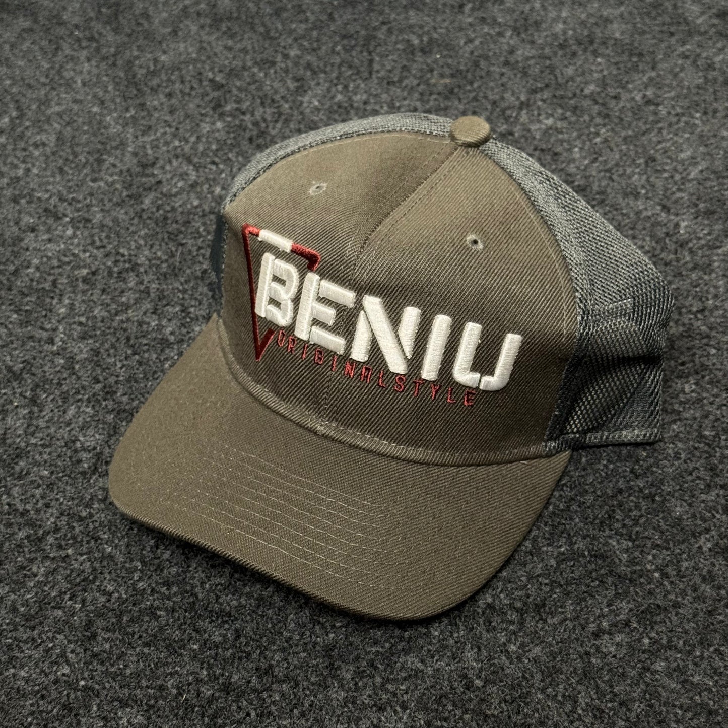BENIU Urban Mesh Trucker Cap