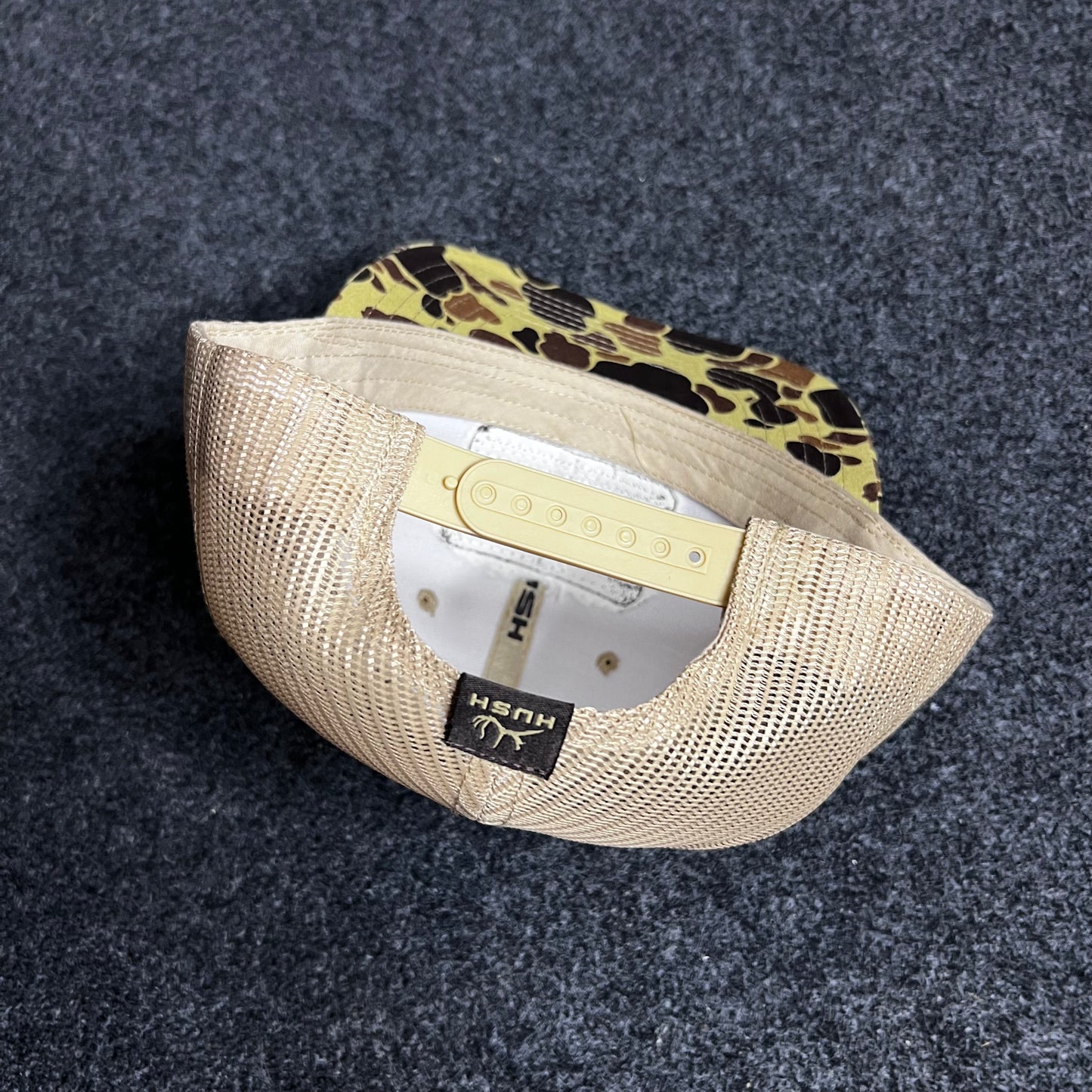 HUSH Camoflaauge Cap