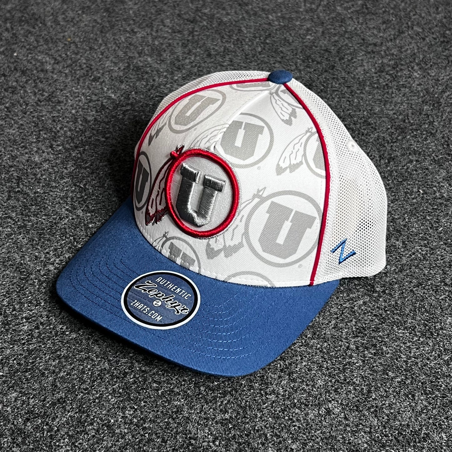 Zephyr Letter U Cap